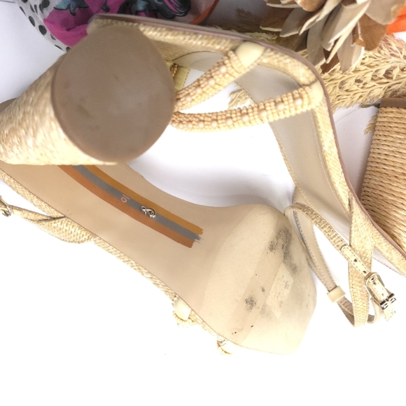 Sam Edelman Elegant Beige Sandals 10 - Picture 5 of 6